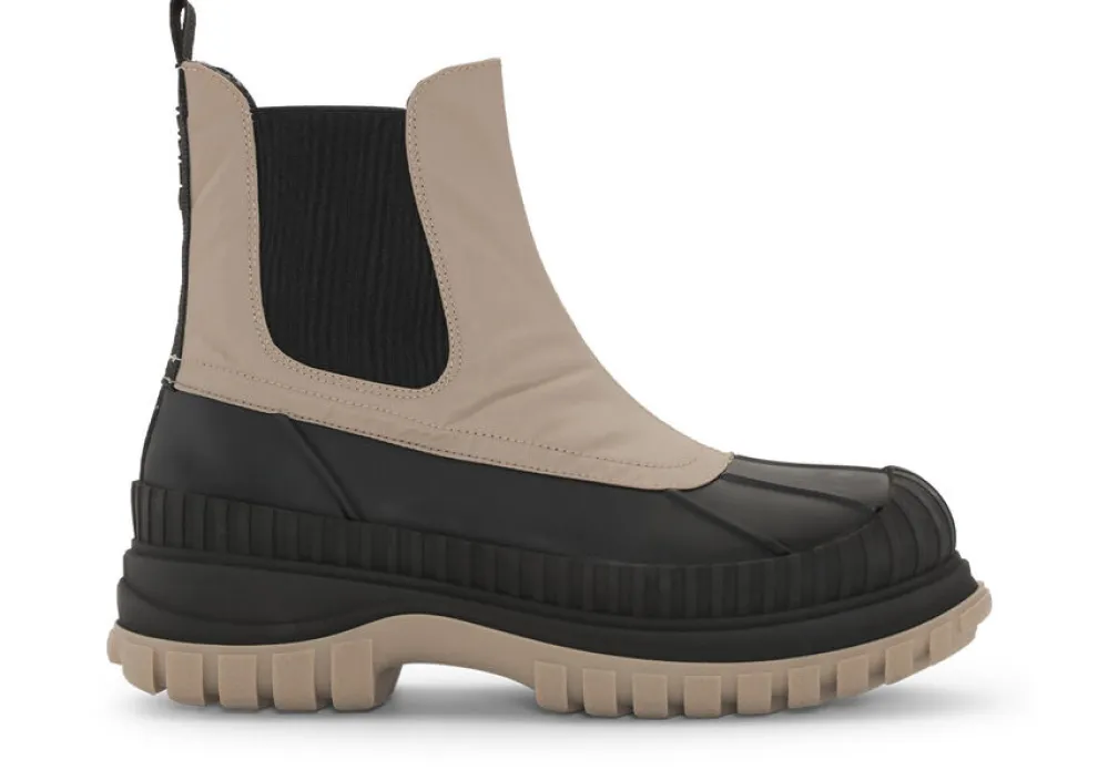 Summer - Outdoor Chelsea Boot