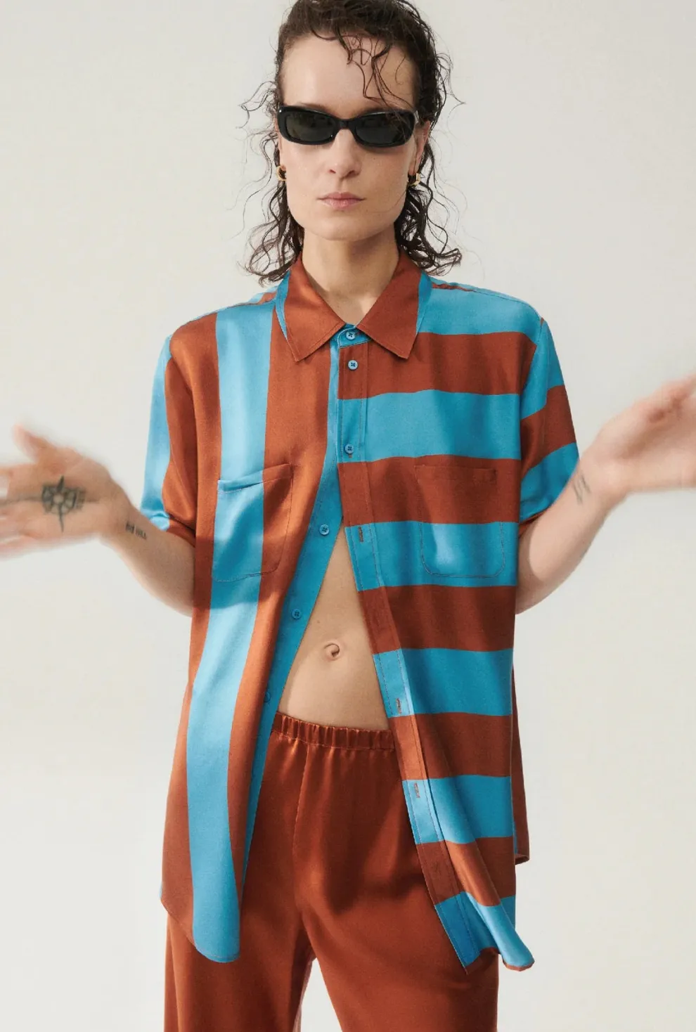 Silk Laundry - Short Sleeve Boyfriend Shirt